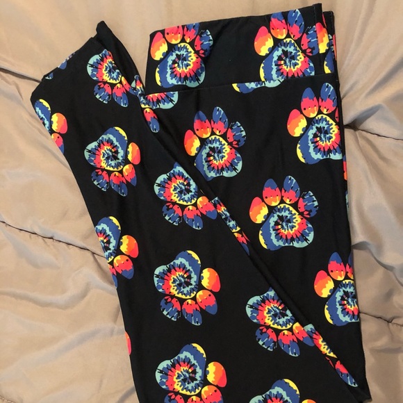 Karmen Anne Leggings Black Tie-Dye Paw Print TC2 NWOT - Picture 2 of 5